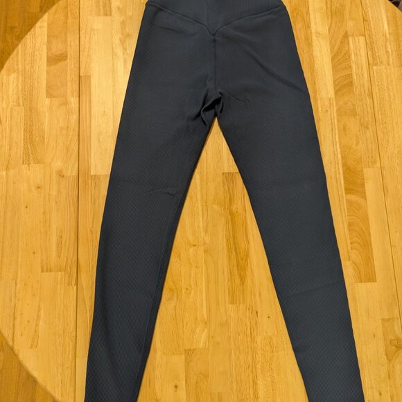 Buffbunny Material Girl Ribbed Legging - Nile - M (NWOT) - Picture 4 of 9